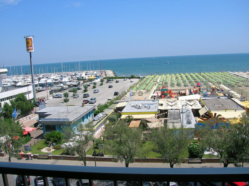 Hotel Bristol 3*